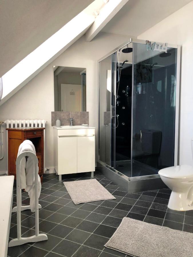 No 6 B&B Landivy Екстериор снимка